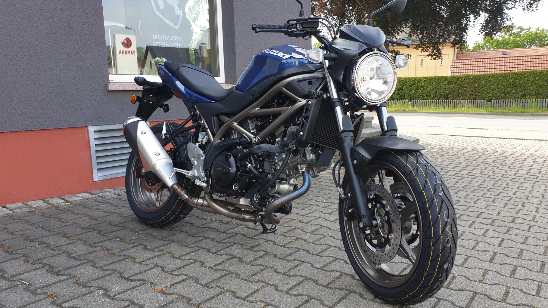 Suzuki SV650