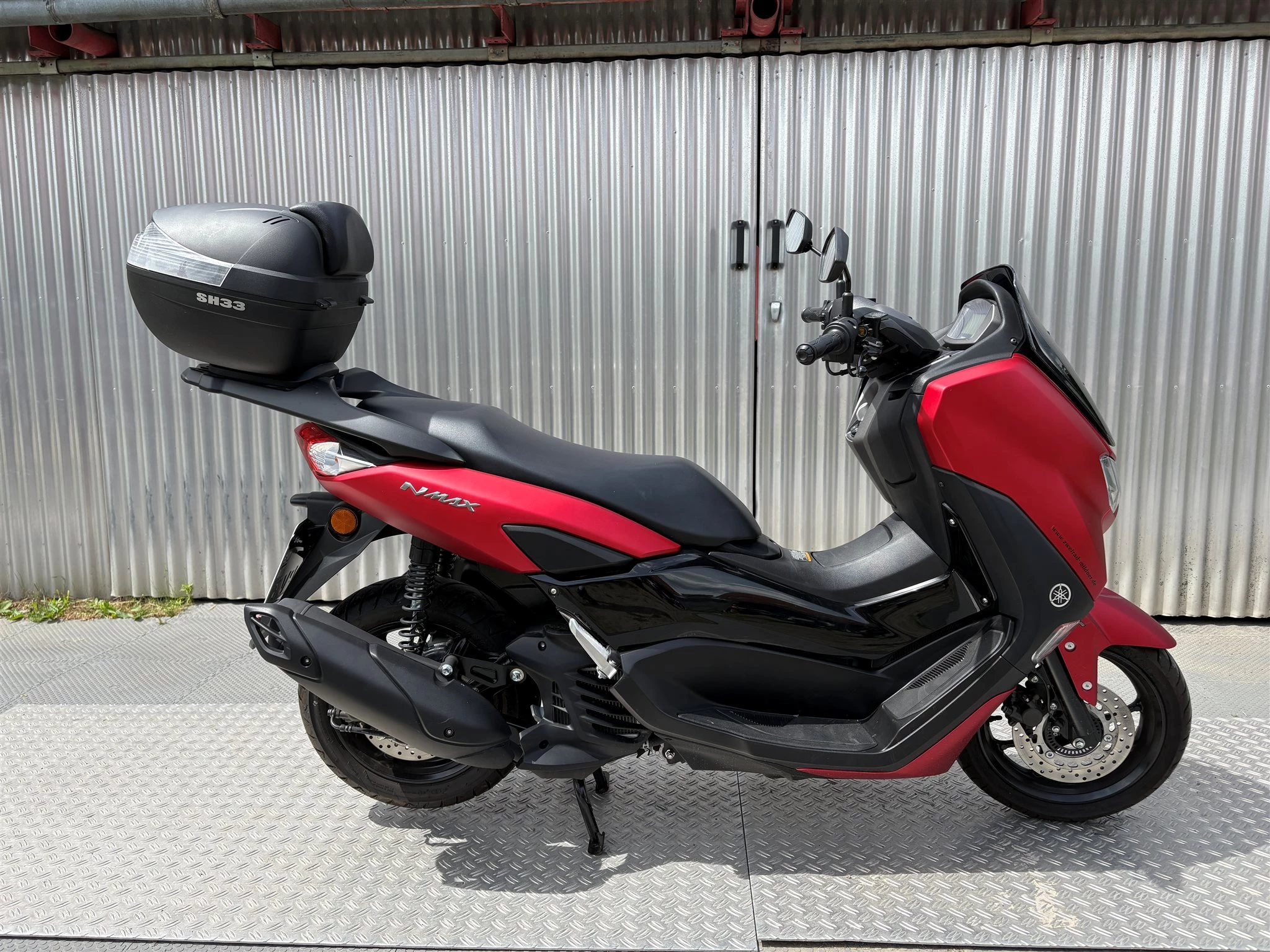Yamaha NMAX 125
