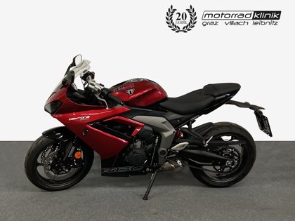 Triumph Daytona 660