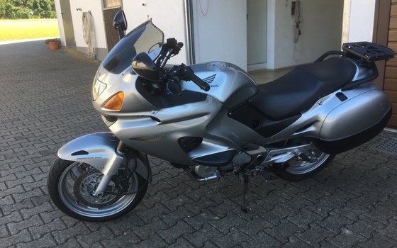 Gebrauchtmotorrad Honda NT 650V Deauville - Bild 1