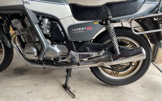 Gebrauchtmotorrad Honda CB 900 F2 Bol d'or - Bild 7
