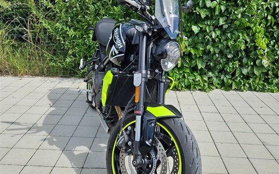 Gebrauchtmotorrad Triumph Trident 660 - Bild 2