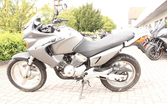 Gebrauchtmotorrad Honda XL 125 V Varadero - Bild 1