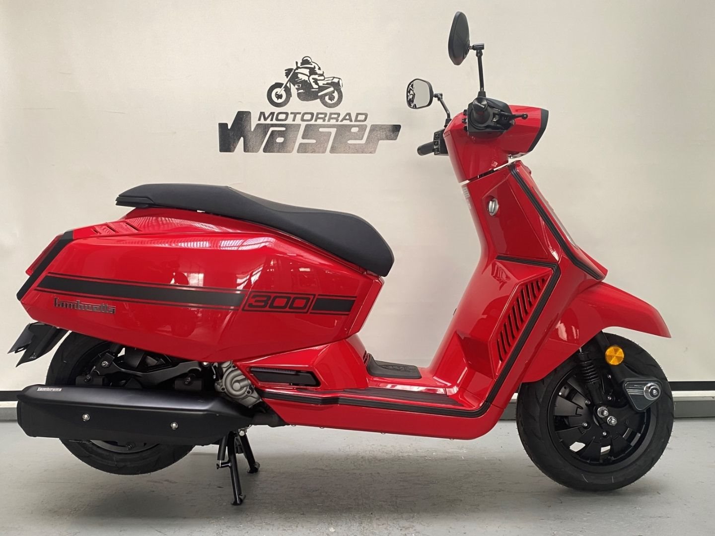 Lambretta X300 SR