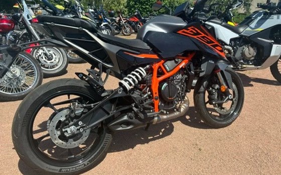 Neufahrzeug KTM 390 Duke - Bild 1