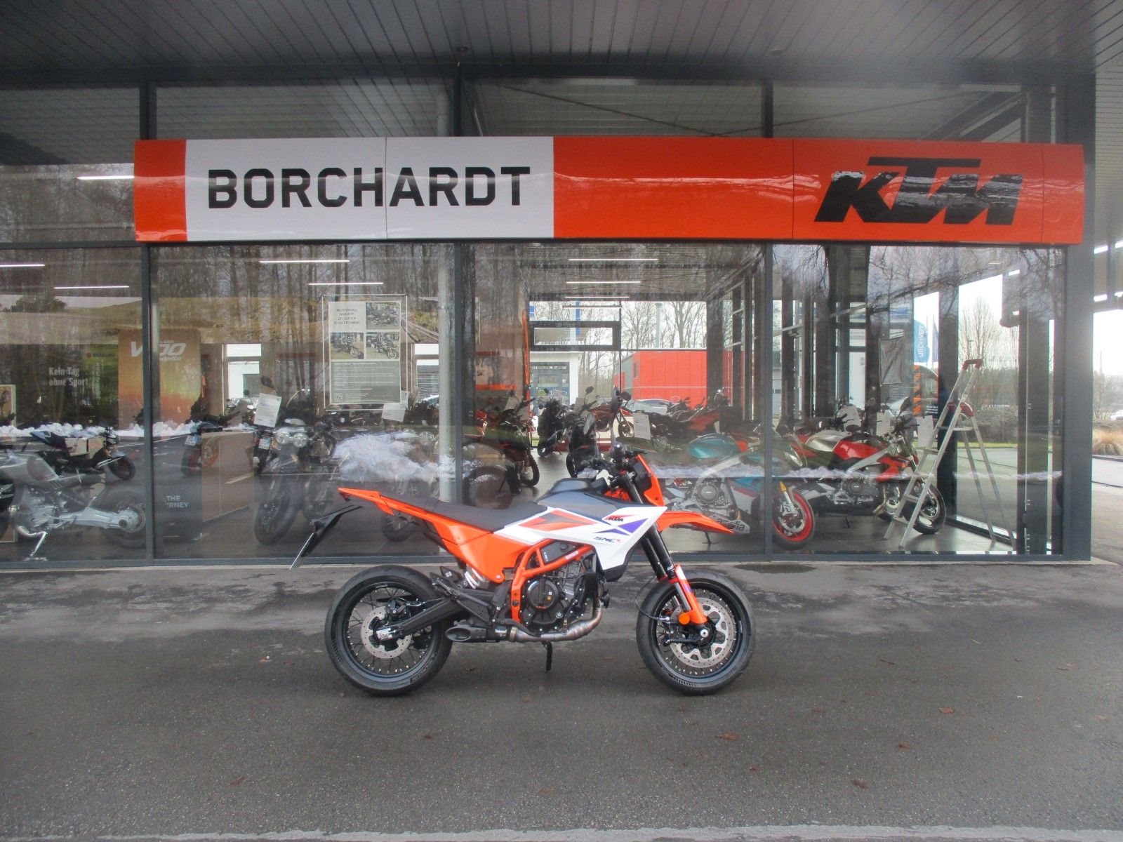 KTM 390 SMC R