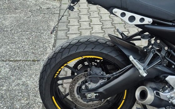 Gebrauchtmotorrad Yamaha XSR900 - Bild 9