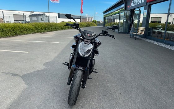 Gebrauchtmotorrad Ducati XDiavel V4 - Bild 2