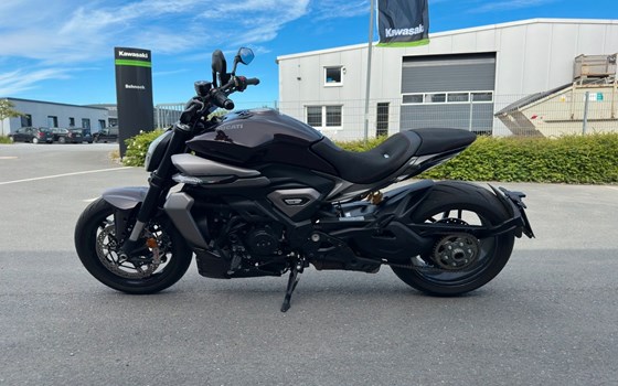 Gebrauchtmotorrad Ducati XDiavel V4 - Bild 4
