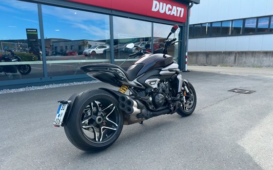 Gebrauchtmotorrad Ducati XDiavel V4 - Bild 7