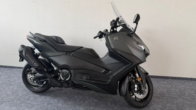 Yamaha TMAX