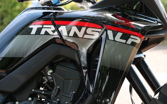 Neufahrzeug Honda XL750 Transalp - Bild 3
