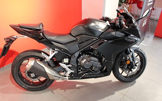 Neufahrzeug Honda CBR500R E-Clutch - Bild 3