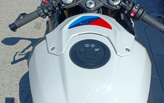 Gebrauchtmotorrad BMW S 1000 RR - Bild 16