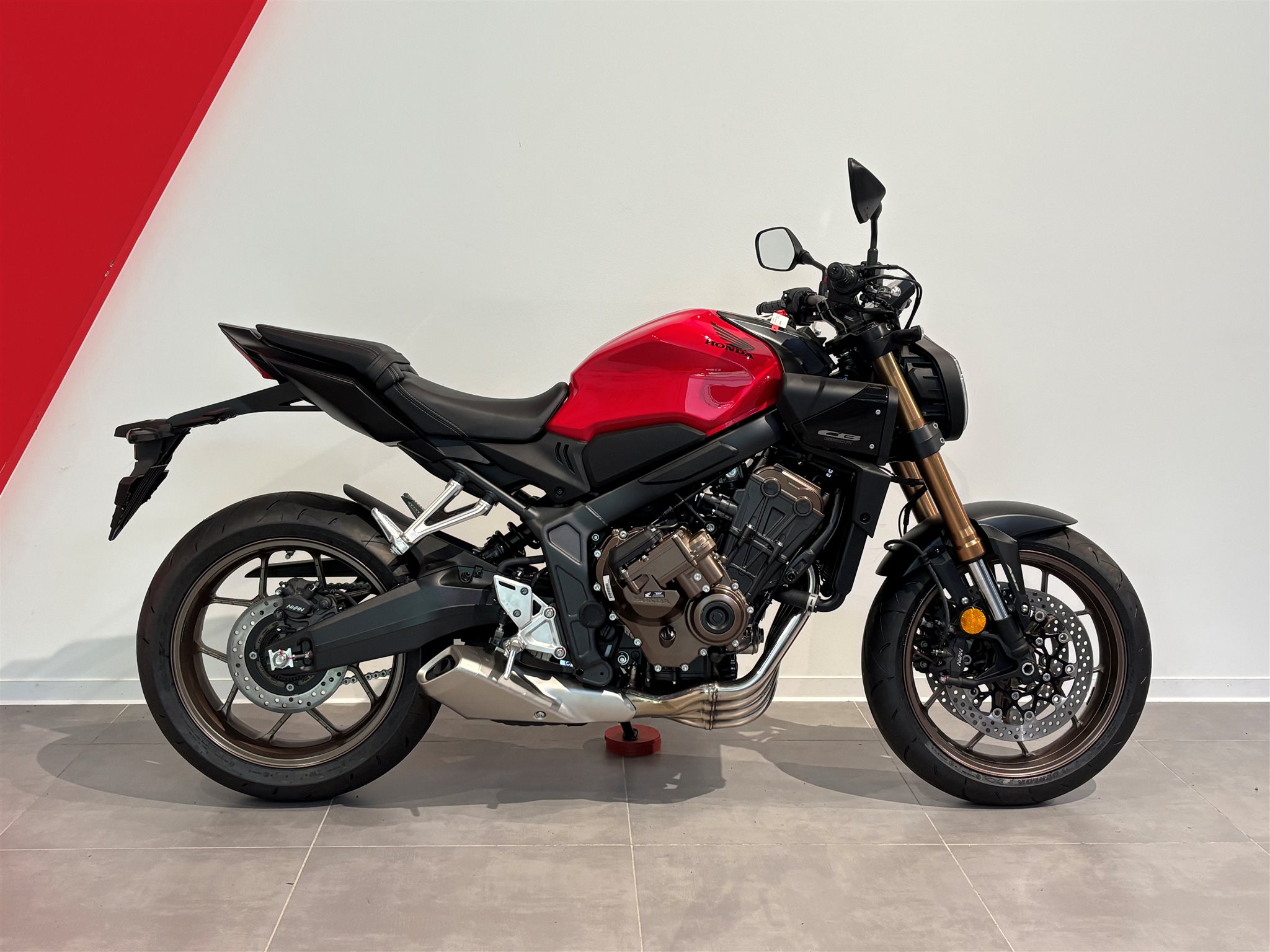 Honda CB650R E-Clutch