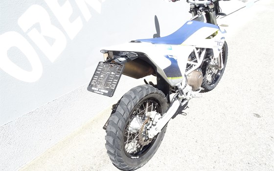 Gebrauchtmotorrad Husqvarna 701 Enduro - Bild 4