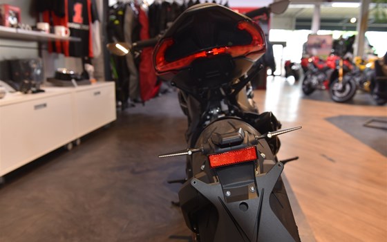 Gebrauchtmotorrad MV Agusta Dragster 800 RR - Bild 5