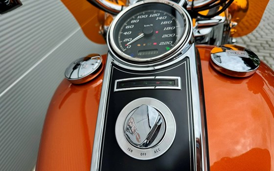 Gebrauchtmotorrad Harley-Davidson Electra Glide Highway King FLHFB - Bild 6