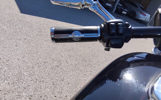 Gebrauchtmotorrad Harley-Davidson Softail Breakout FXSB - Bild 20