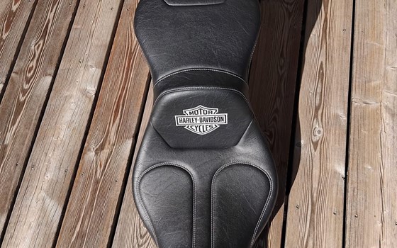 Gebrauchtmotorrad Harley-Davidson Softail Breakout FXSB - Bild 25