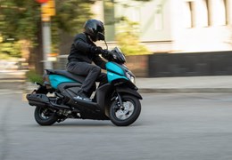 Neumotorrad Yamaha RayZR