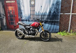 Gebrauchte Triumph Speed 400