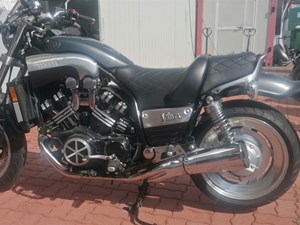 Yamaha V-Max VMX 1200