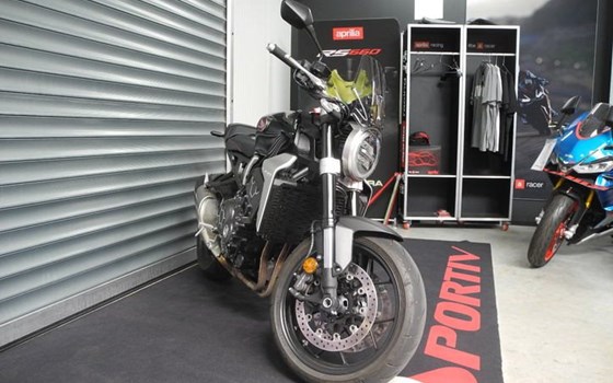 Gebrauchtmotorrad Honda CB 1000 R - Bild 4