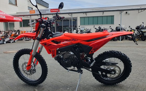Neufahrzeug Beta RR 125 4T LC Enduro - Bild 9