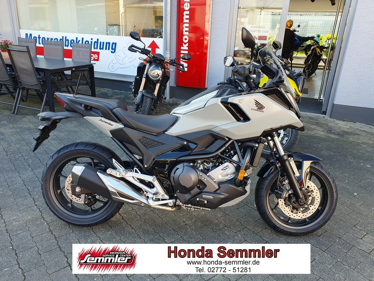 Honda NC750X DCT