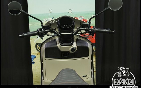 Neufahrzeug Vespa GTV 310 - Bild 12