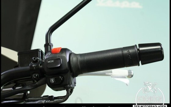 Neufahrzeug Vespa GTV 310 - Bild 20