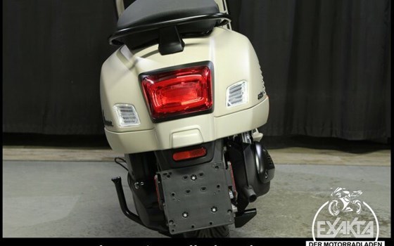 Neufahrzeug Vespa GTV 310 - Bild 4