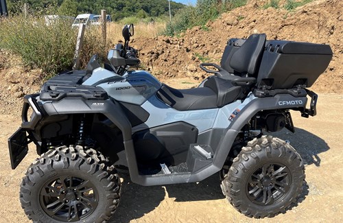 Neumotorrad CFMOTO CFORCE 1000 Touring