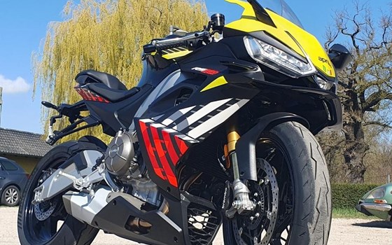Neufahrzeug Aprilia RS 660 Factory - Bild 1