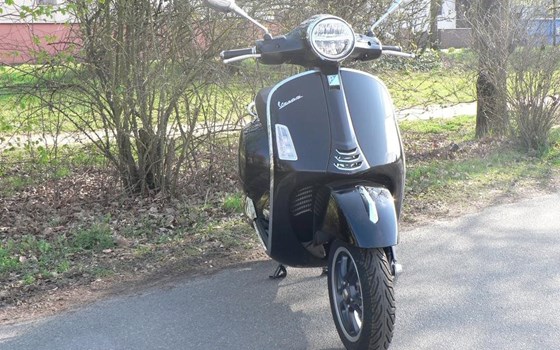 Neufahrzeug Vespa GTS 310 Super - Bild 3