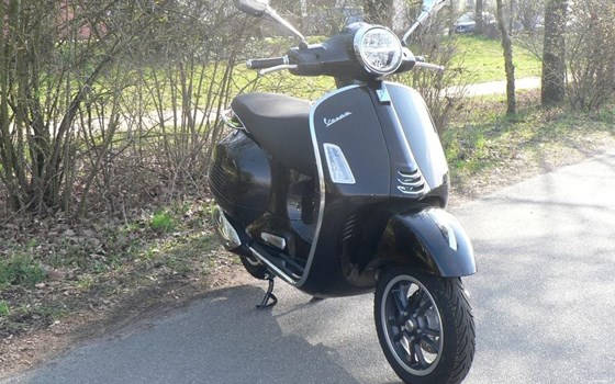 Neufahrzeug Vespa GTS 310 Super - Bild 4