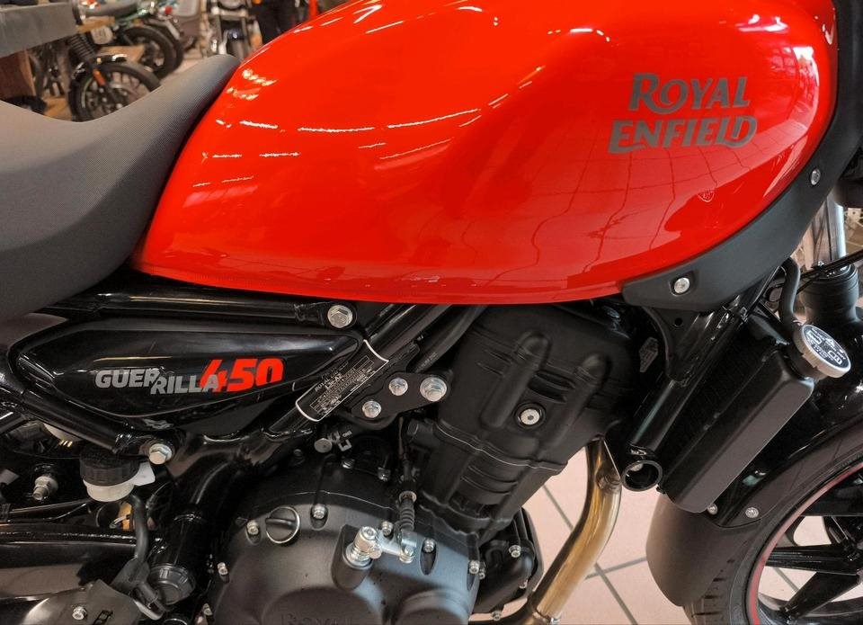 Angebot Royal Enfield Guerilla 450 APEX