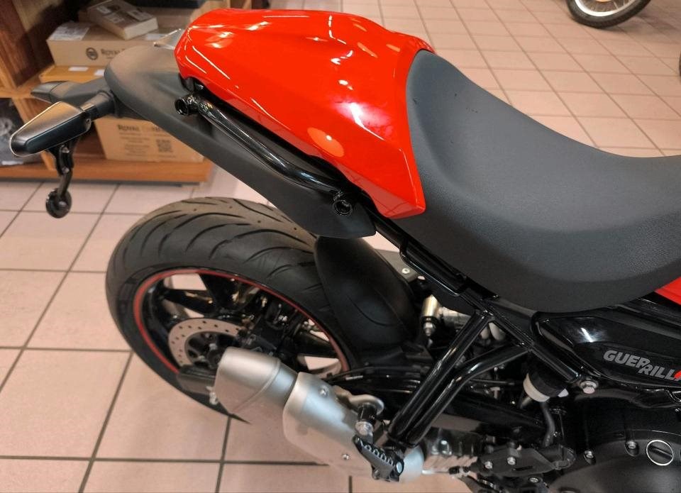 Angebot Royal Enfield Guerilla 450 APEX