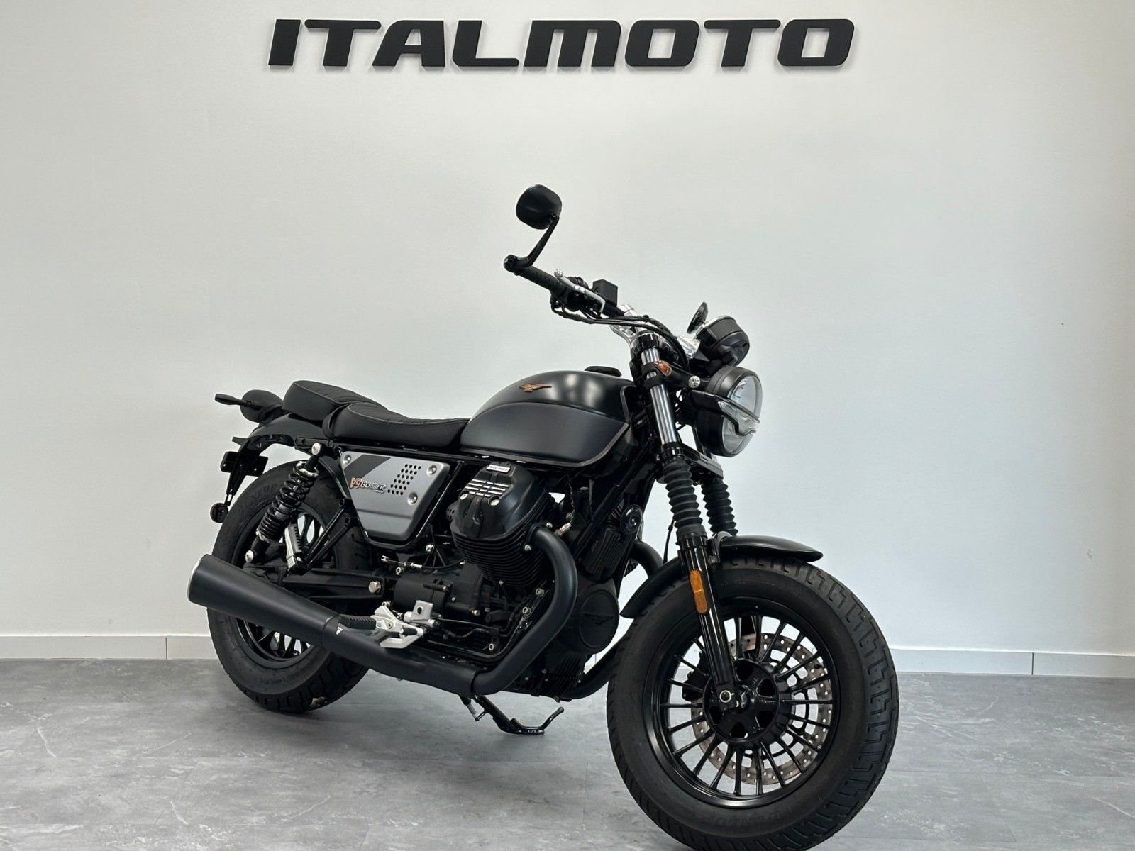 Moto Guzzi V9 Bobber Special Edition
