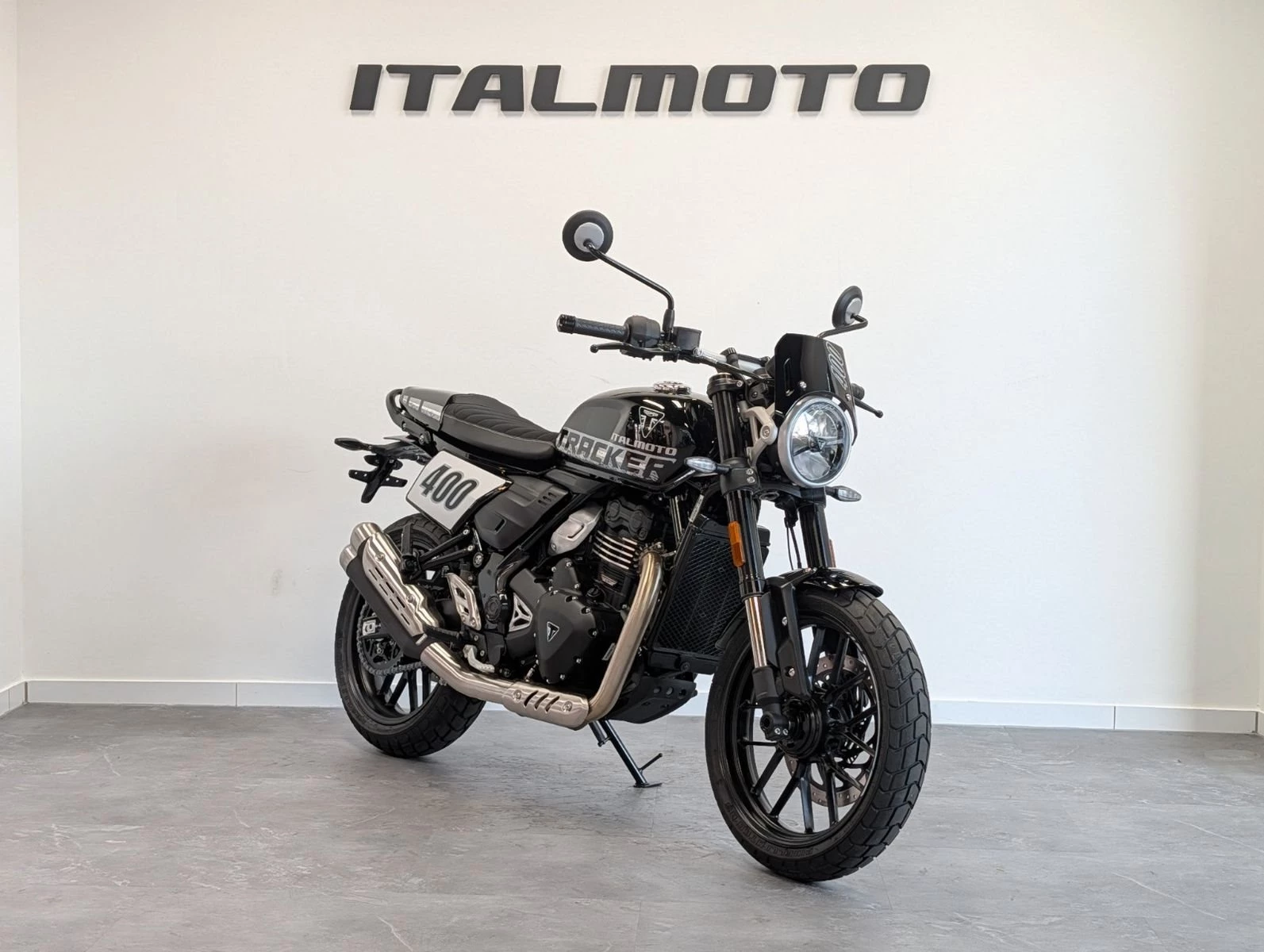 Triumph Tracker 400