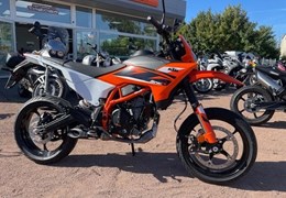 Neumotorrad KTM 125 SMC R