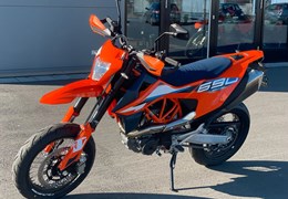Neumotorrad KTM 690 SMC R