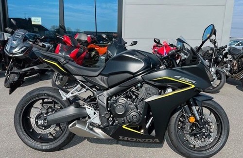 Gebrauchtmotorrad Honda CB650R