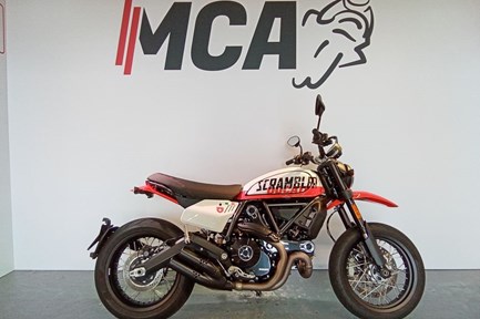 Ducati Scrambler Urban Motard