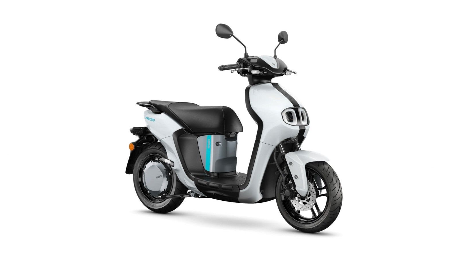 Yamaha NEO's Dual Battery