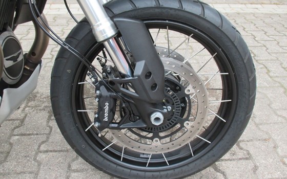 Gebrauchtmotorrad Moto Guzzi V85 TT - Bild 16