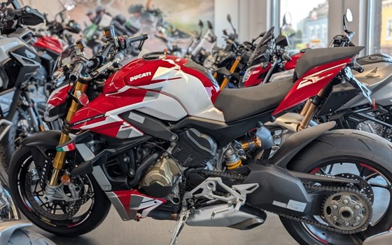 Gebrauchtmotorrad Ducati Streetfighter V4 S - Bild 6