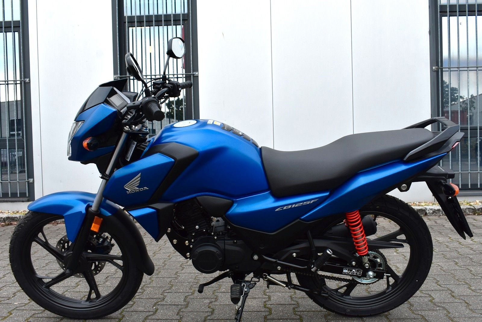 Honda CB125F