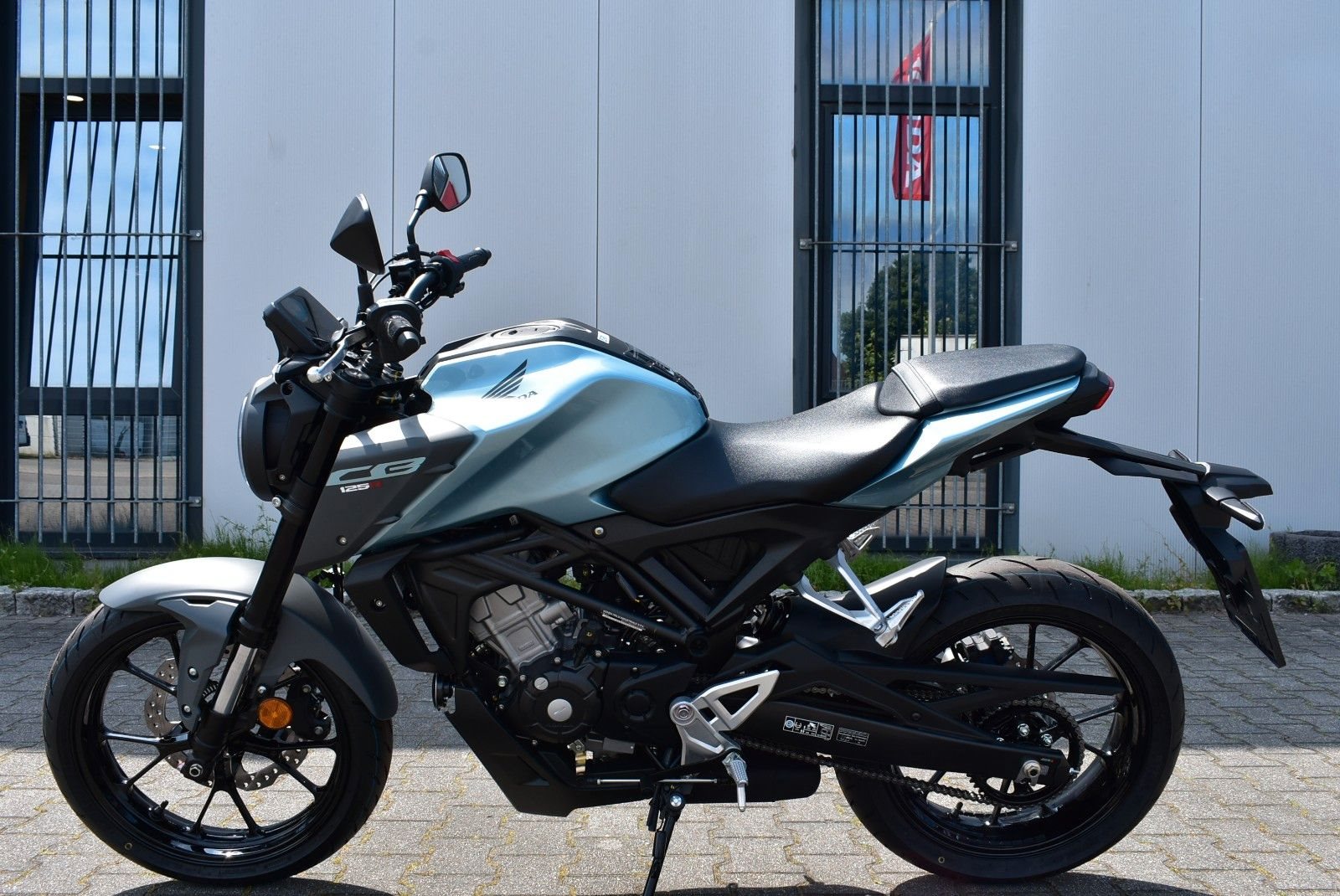 Honda CB125R